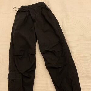 URBAN KIDS Girls black cargo pants size M 10/12